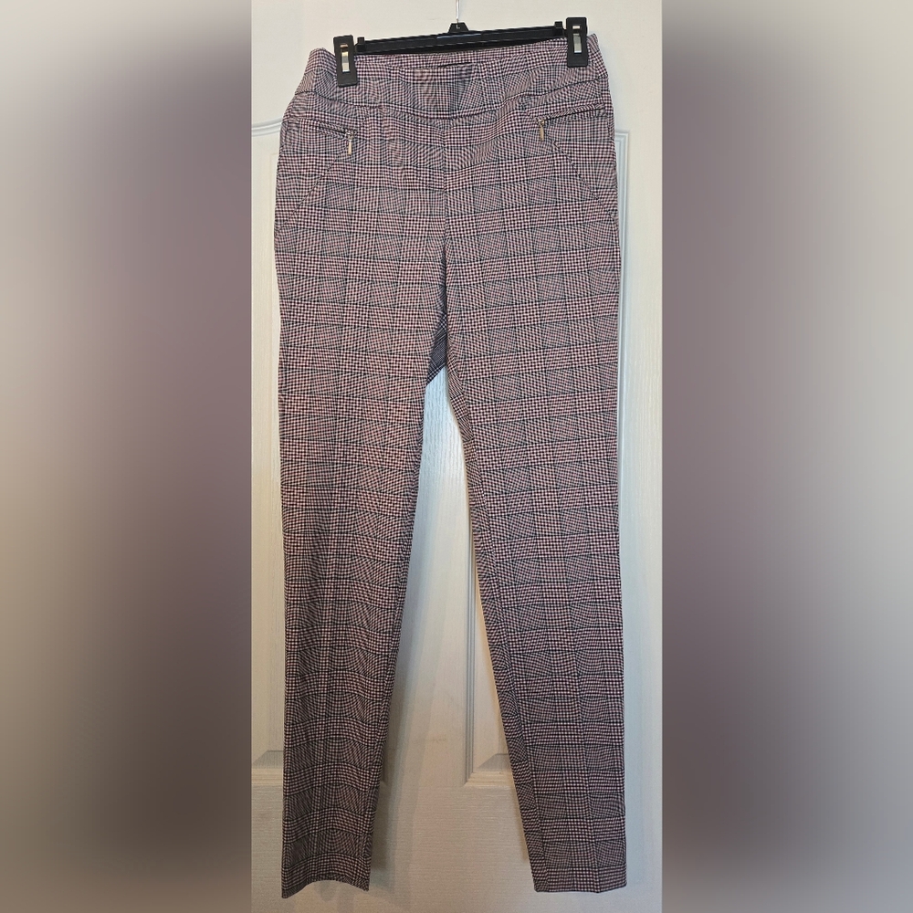 Soho Apparel Black and White Dress Pants